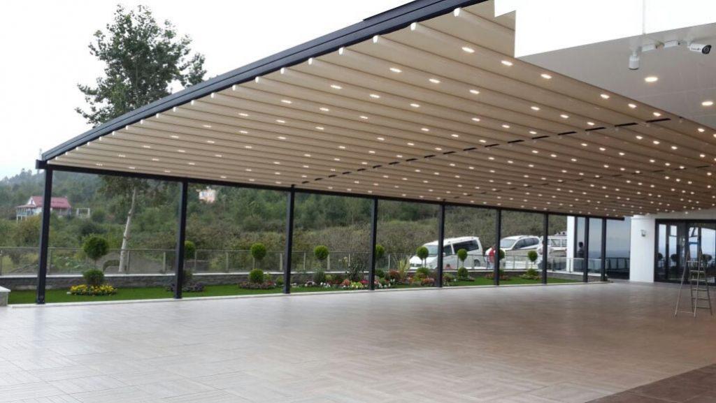Terrasoverkapping met LED verlichting